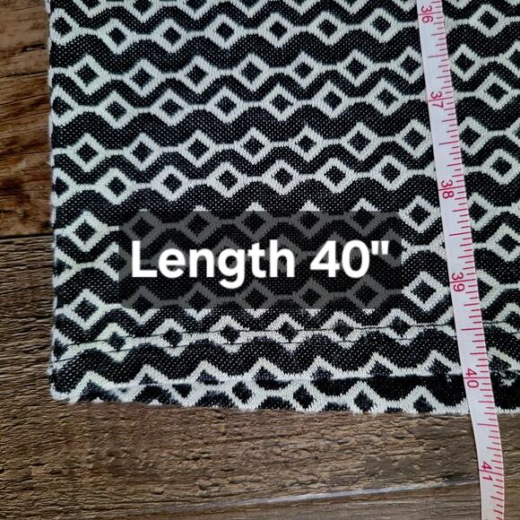 LuLaRoe Fitted Midi Dress Women’s Size L | Geometric Print Black Gray | Stretchy - Picture 6 of 12